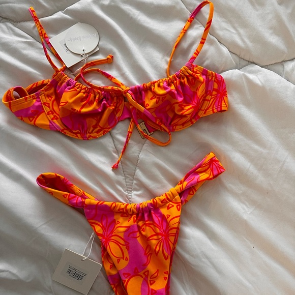 Kulani bikini size small - Picture 2 of 3